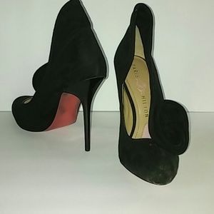 Paris Hilton Cheyenne Stiletto Heels black suede